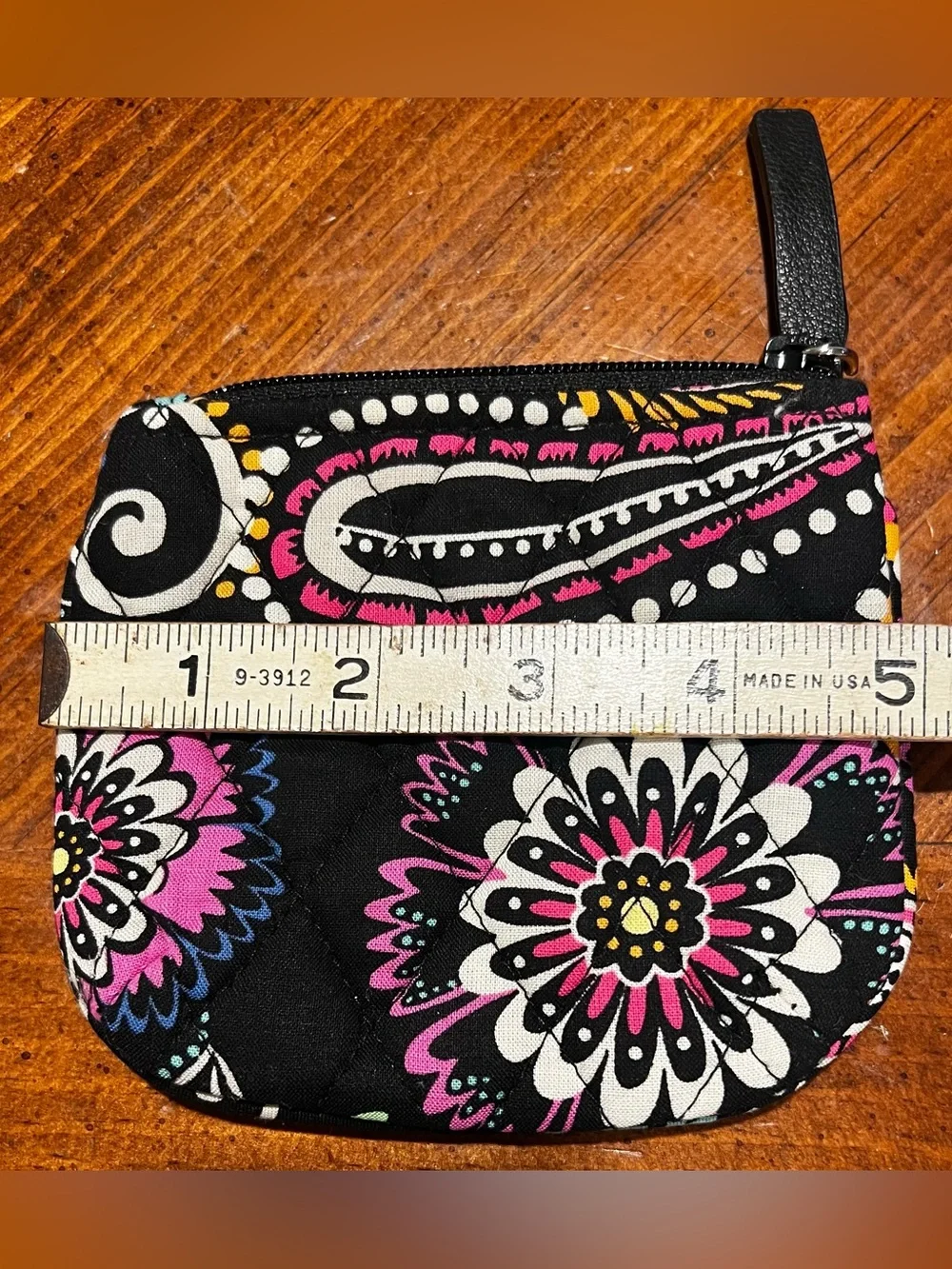 Vera Bradley Coin Purse in Bandana Swirl Retired Pattern Small Wallet